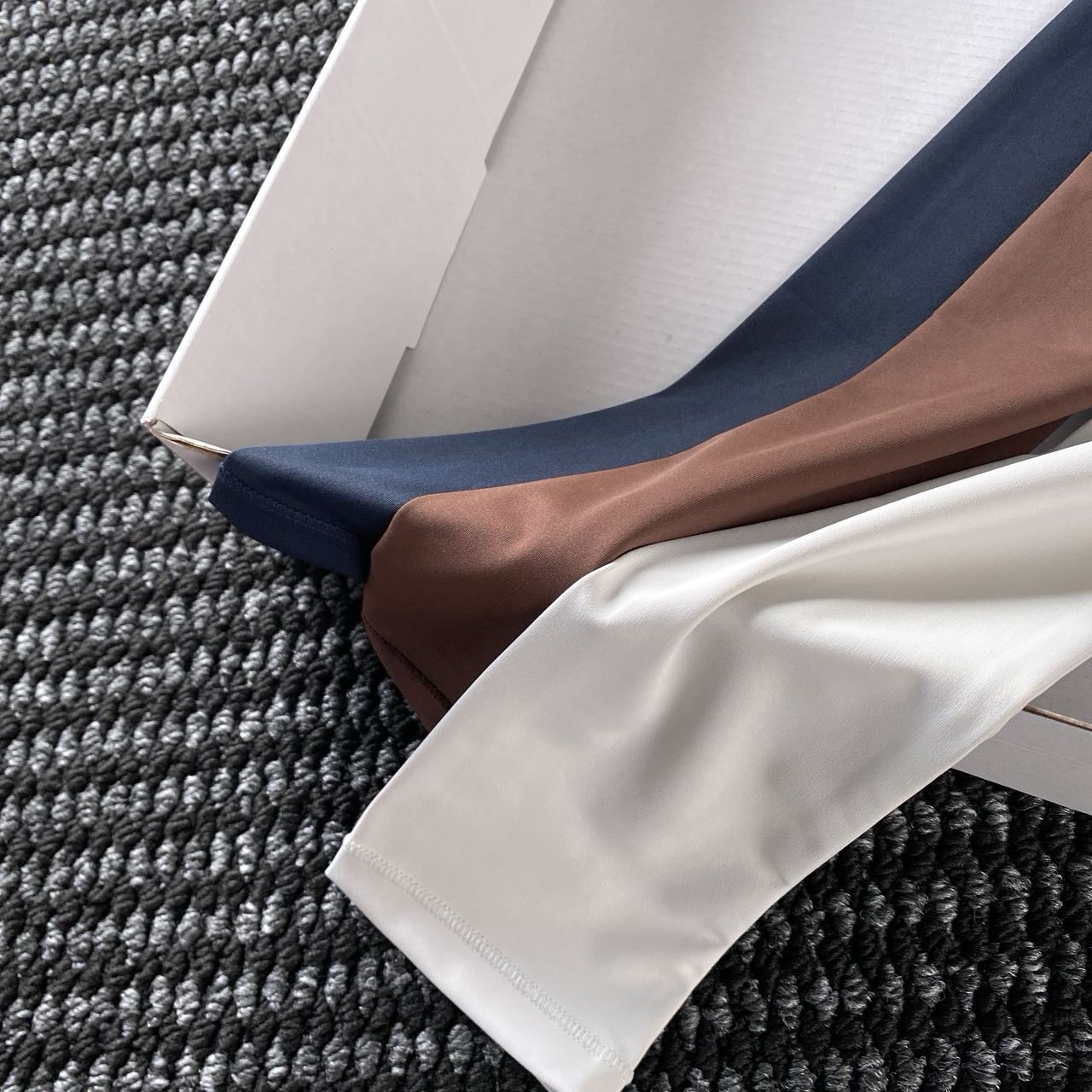 Skim Long Sleeve Tops