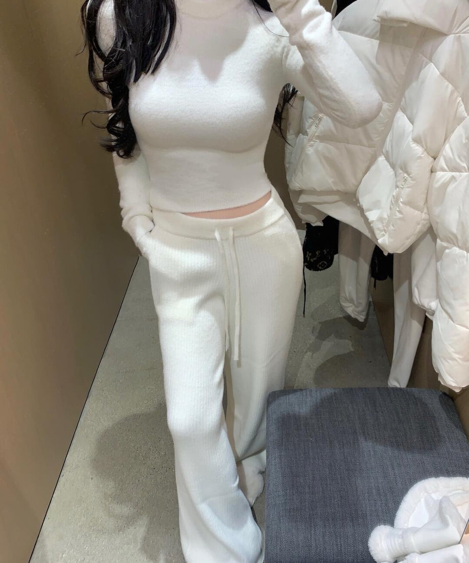 A L O Cosy tracksuit