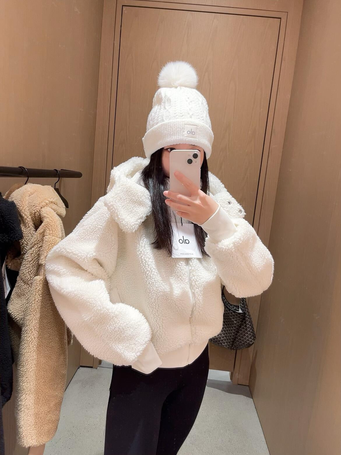 NEW A L O Fleece Jackets