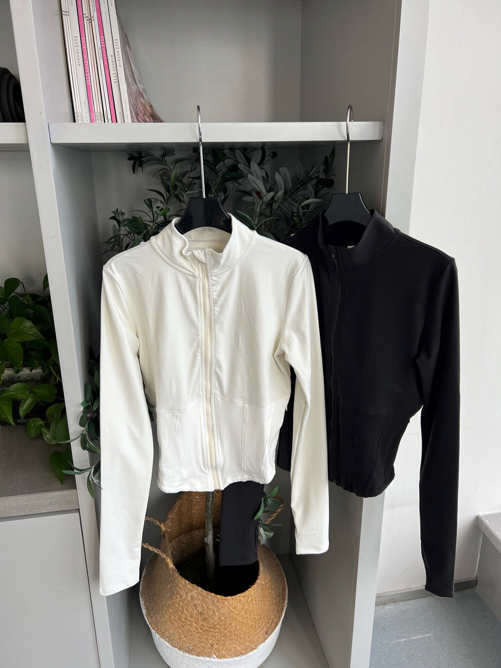 A L O Zip Jackets (3 Colours)