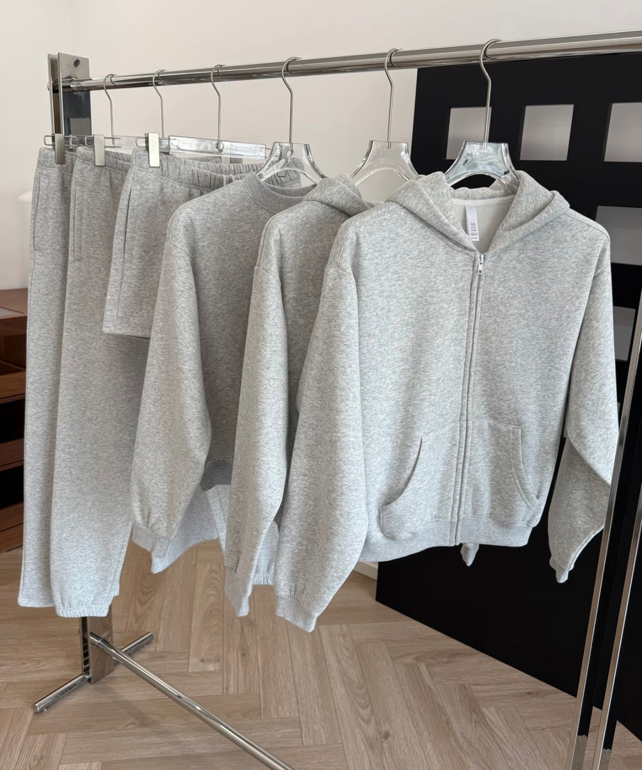 Tracksuits (Scroll down to description to see how to choose your style)