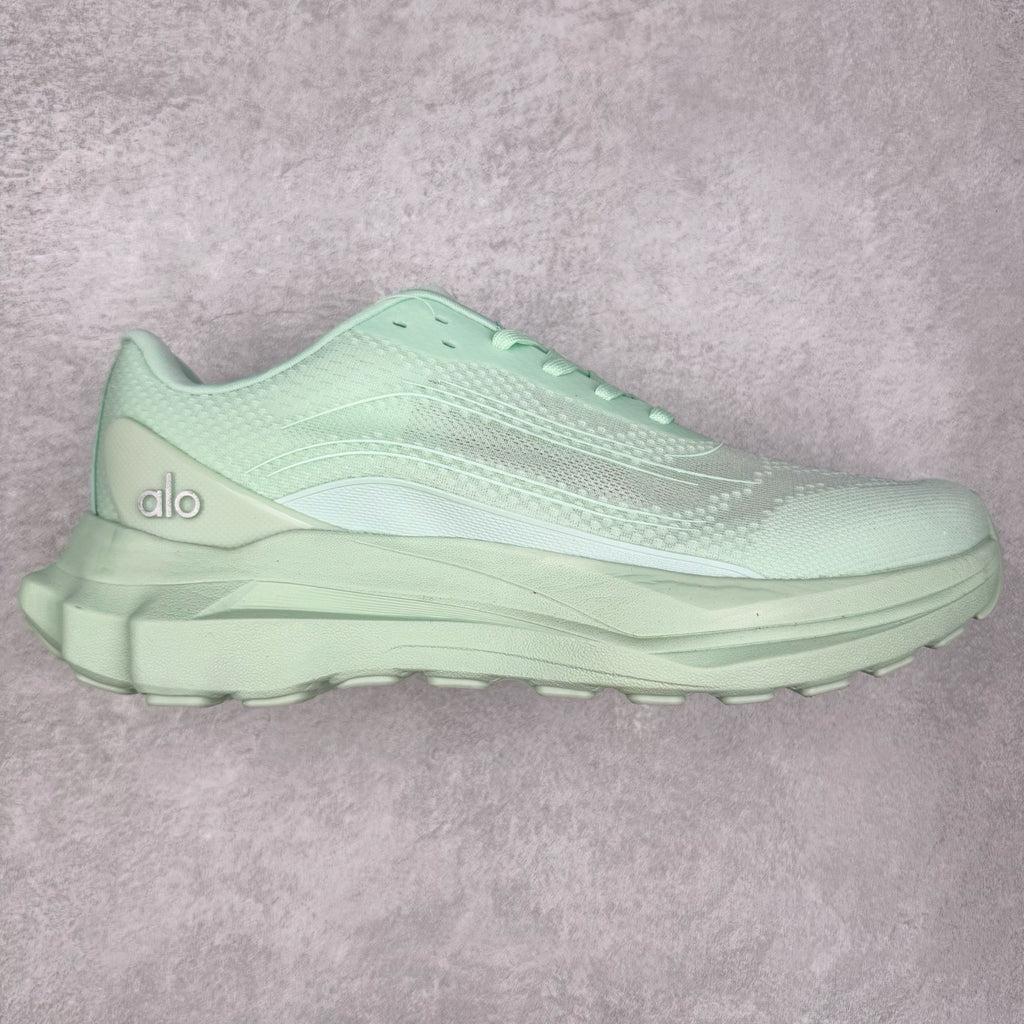 A L O Runners