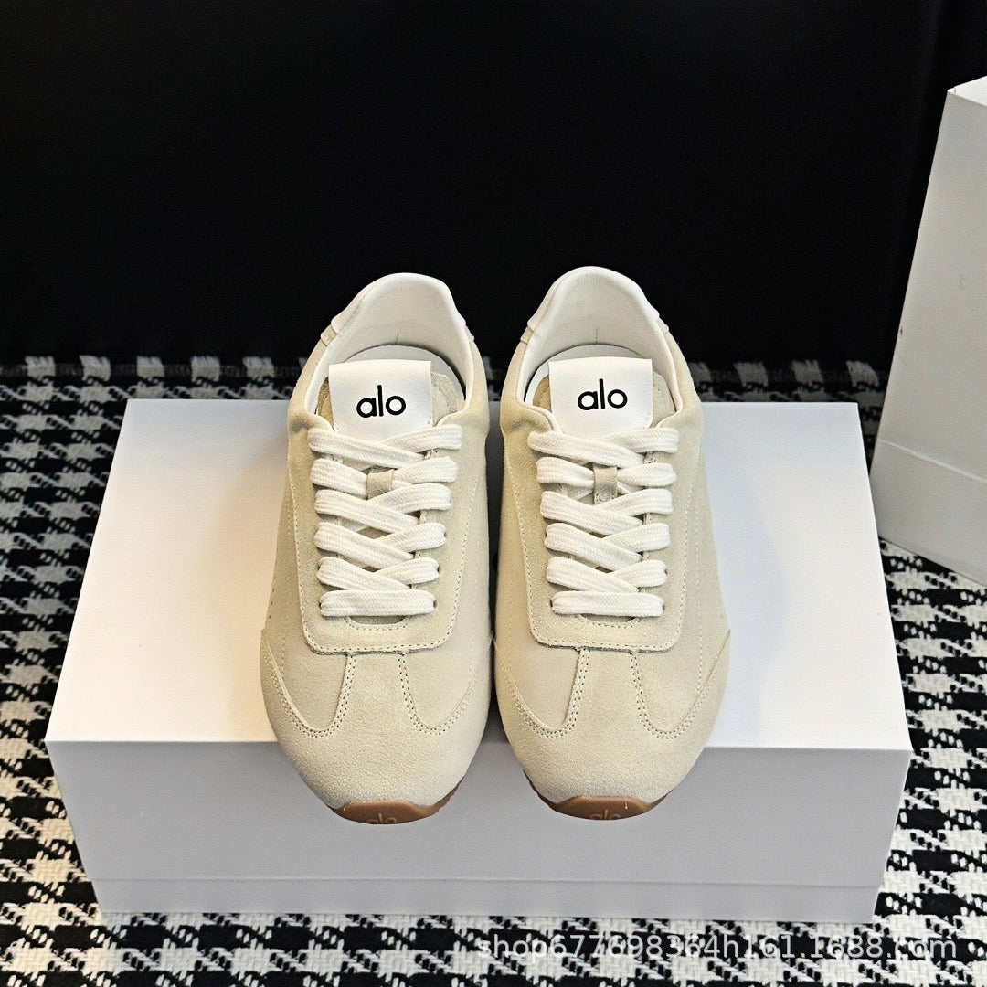 Suede Sneakers (4 colours)