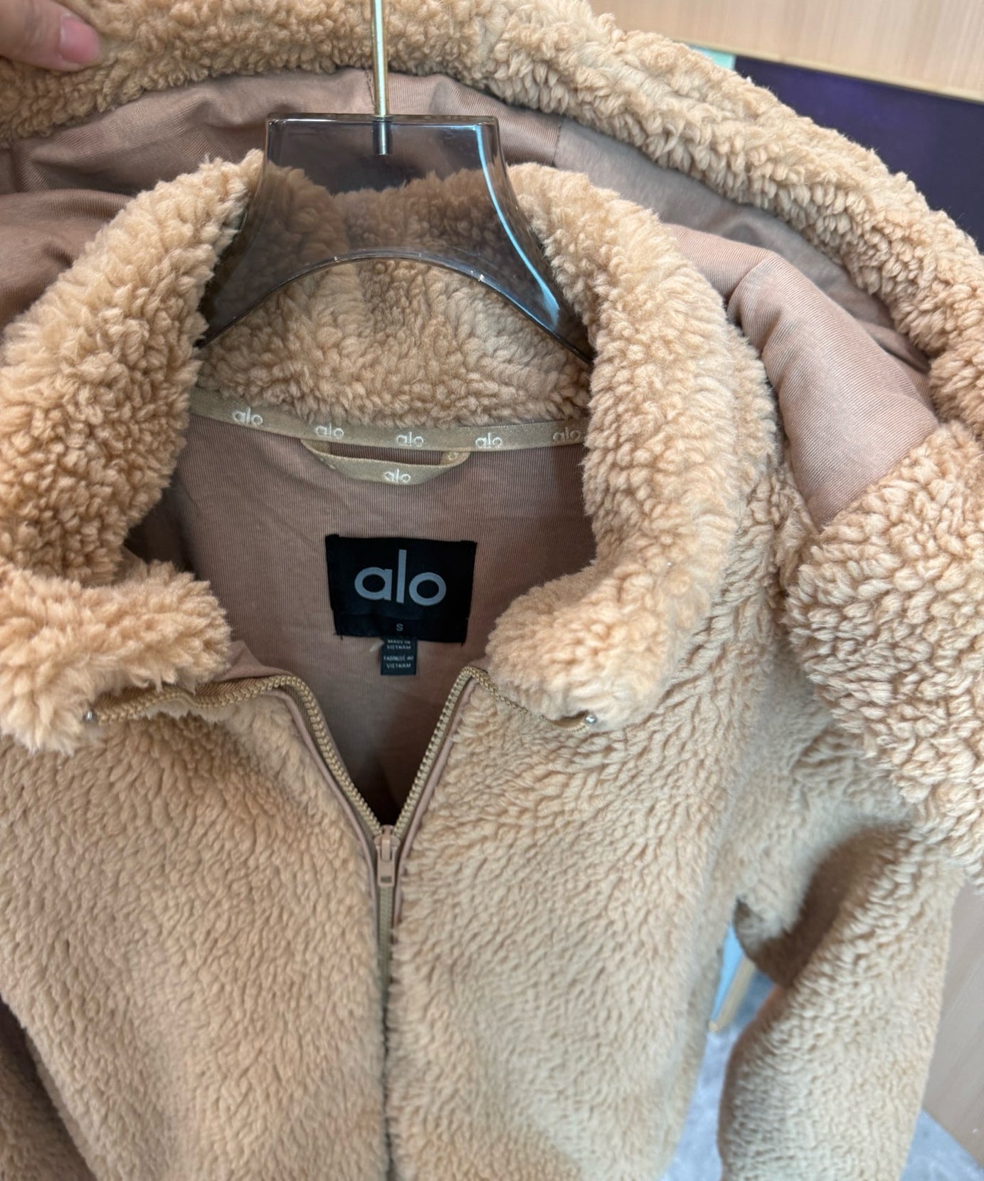 NEW A L O Fleece Jackets