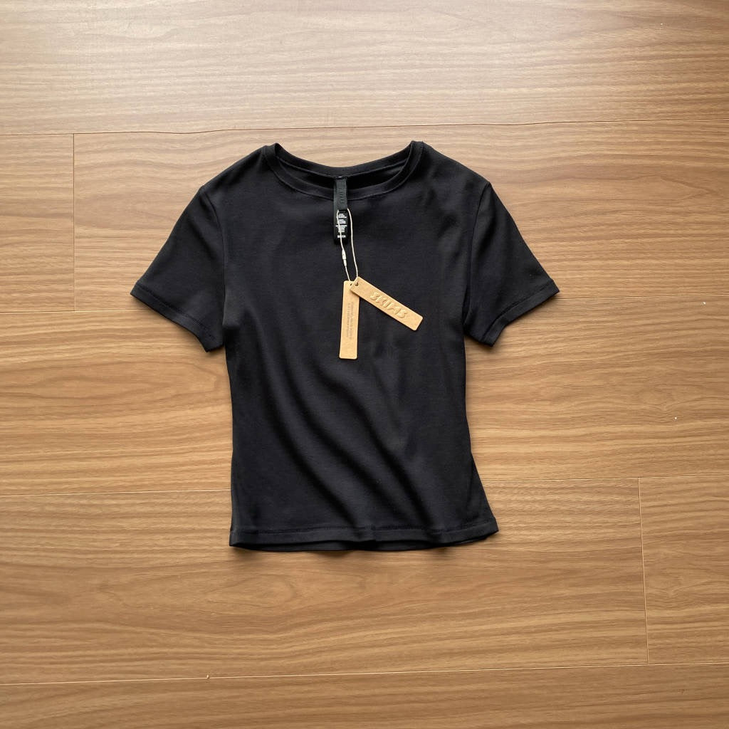 Skim Short Sleeve Tops