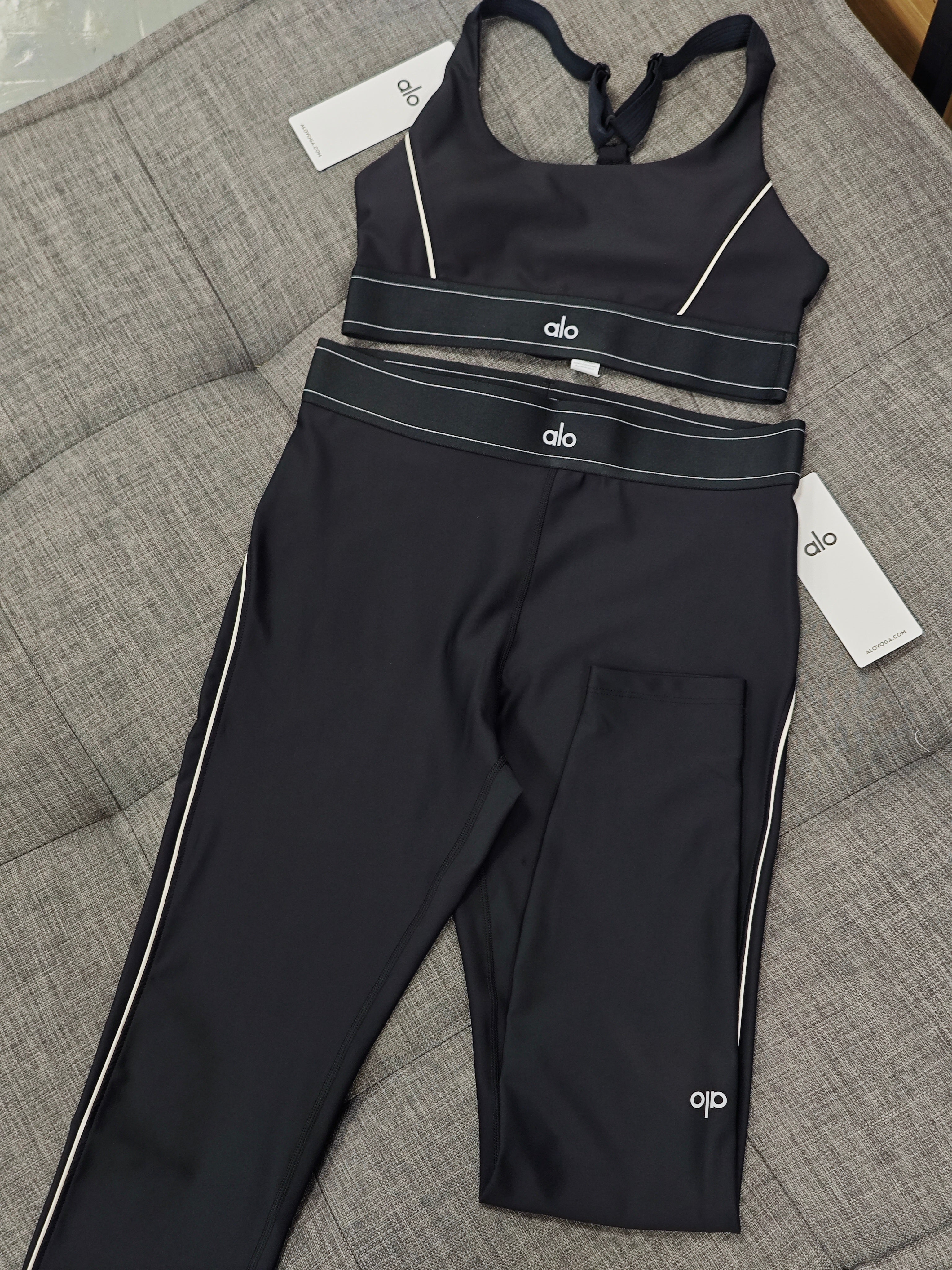 Sports Bra & Leggings Sets