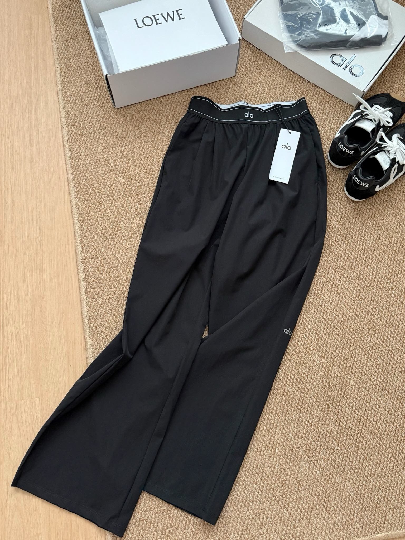 Black A L O Bundle (Scroll down for description)