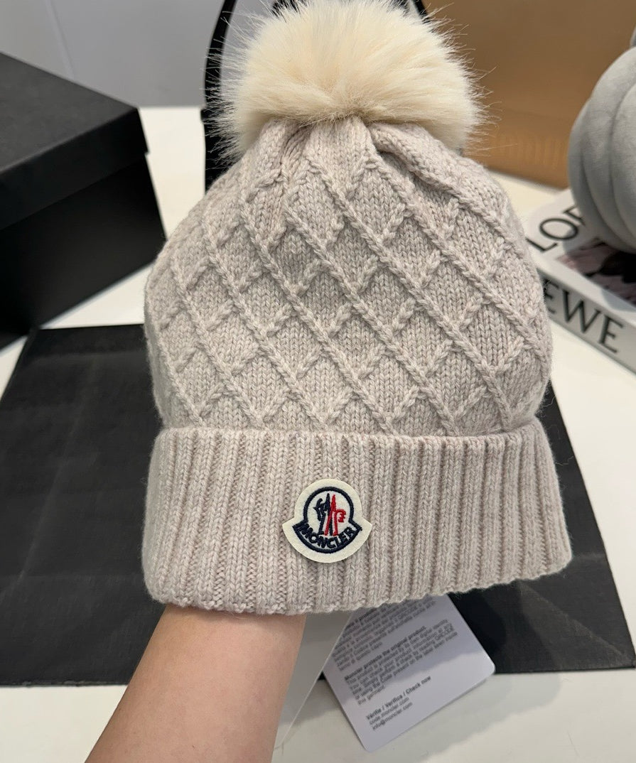 Bobble Hats (Write colour in notes section)