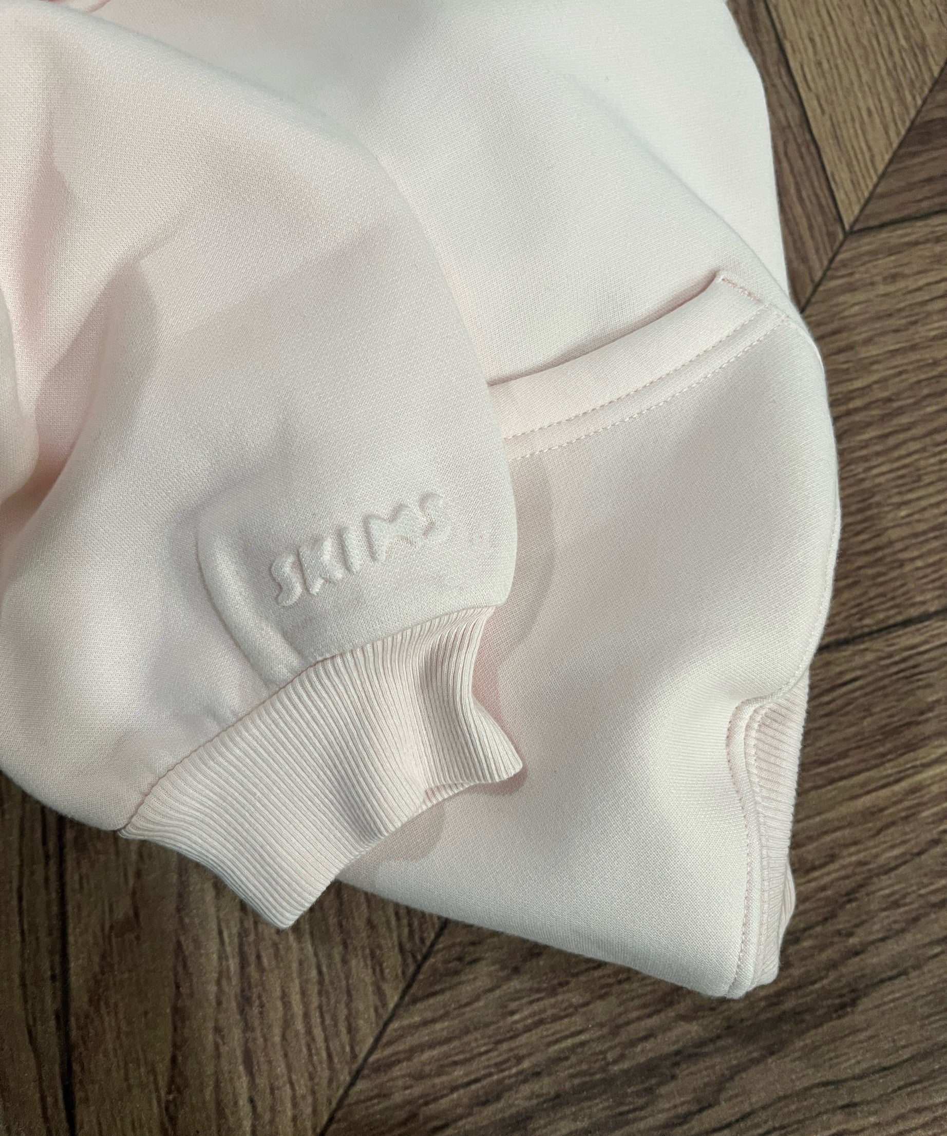 Tracksuits (Scroll down to description to see how to choose your style)