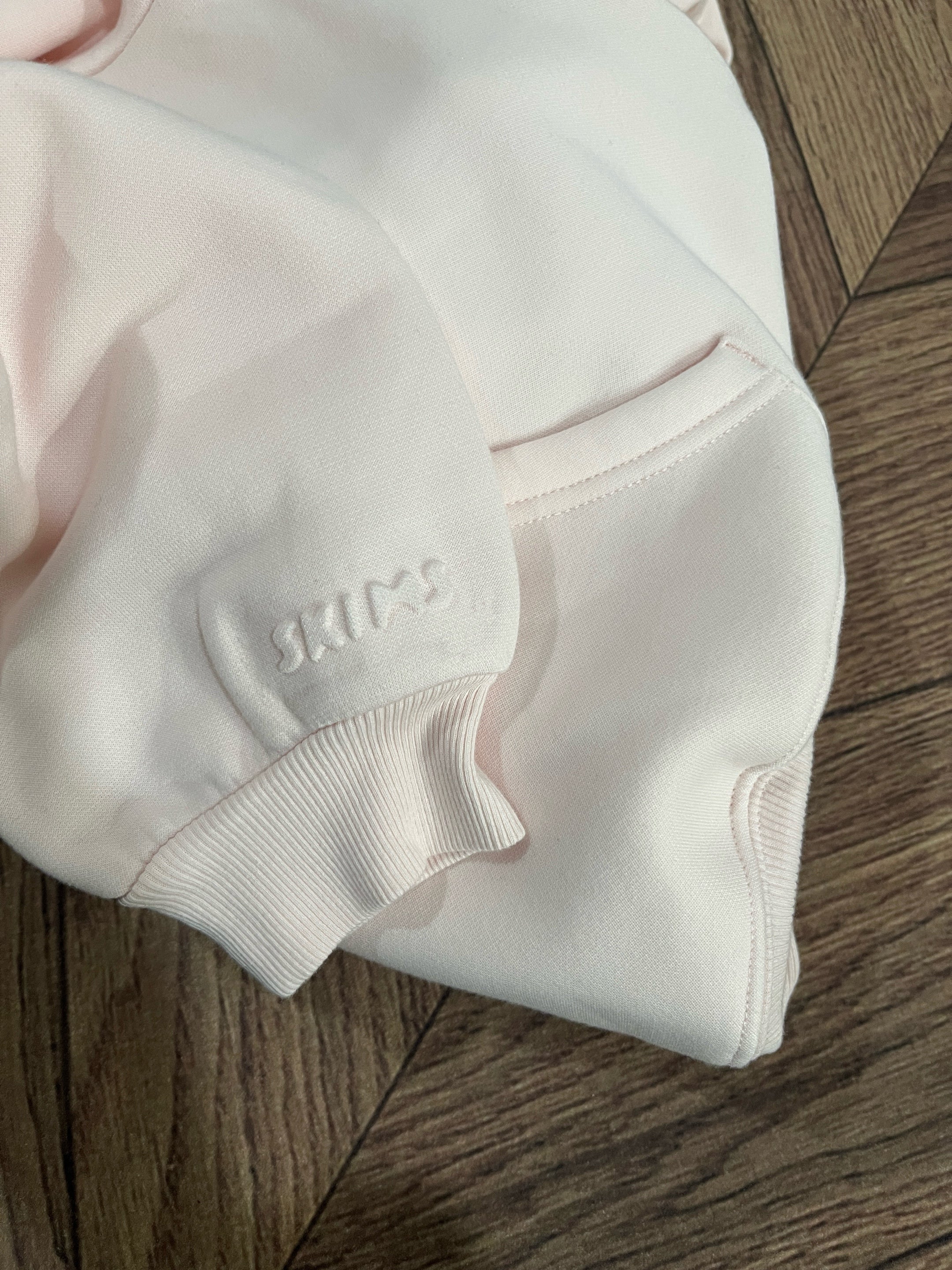 Tracksuits (Scroll down to description to see how to choose your style)