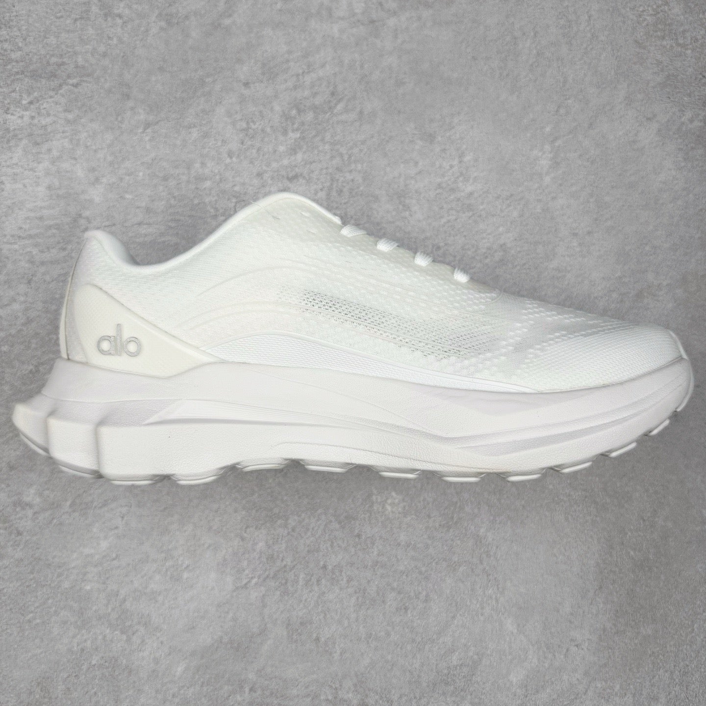 A L O Runners