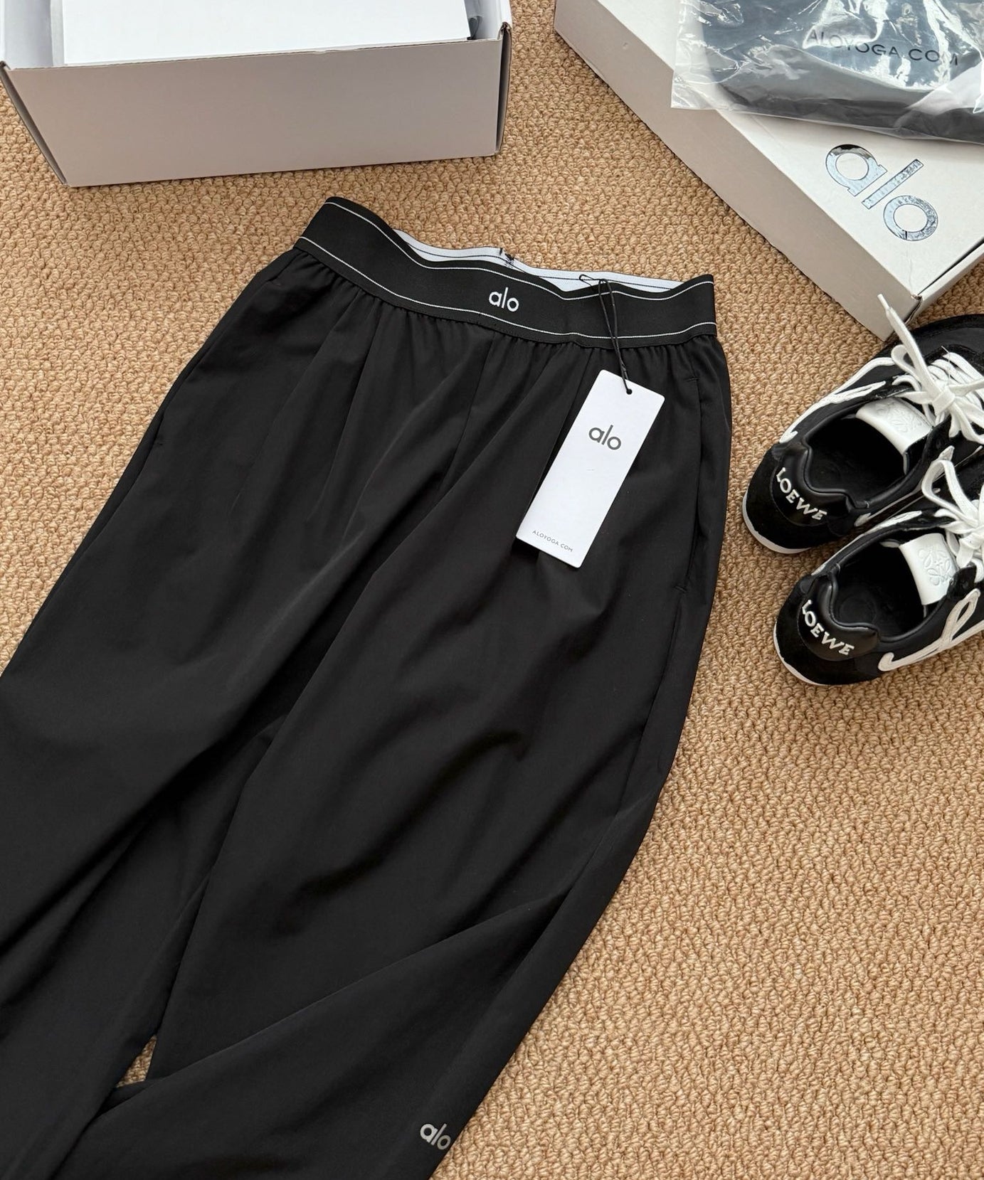 Black A L O Bundle (Scroll down for description)