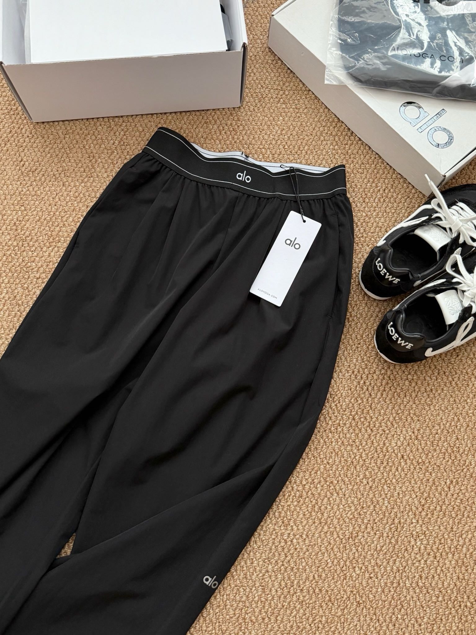 Black A L O Bundle (Scroll down for description)