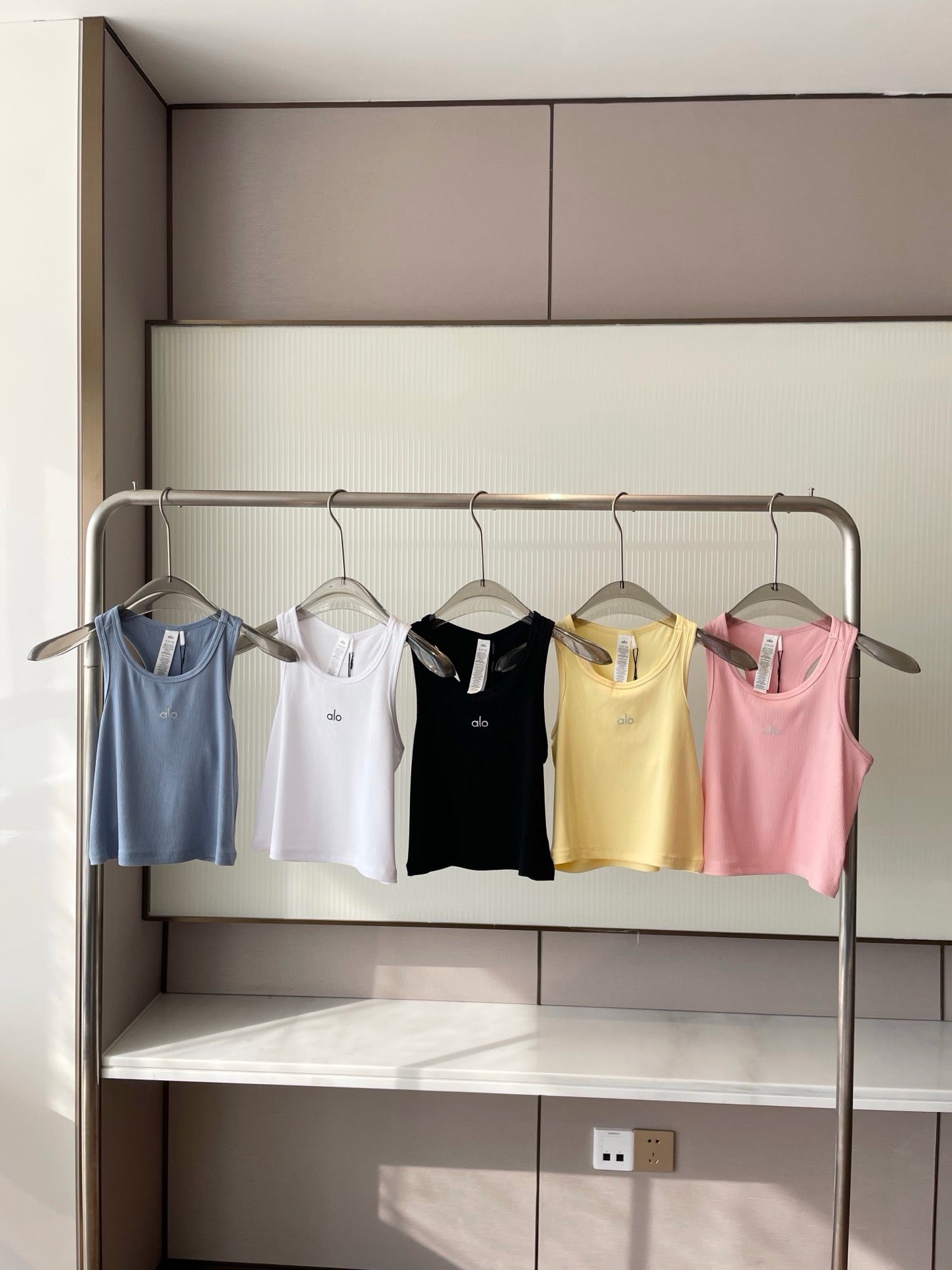 Vest Tops