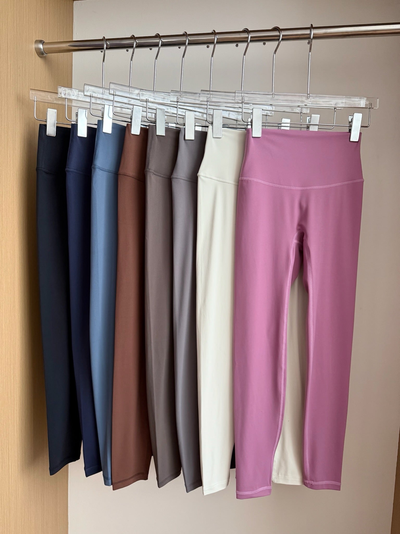 A L O Leggings (Write colour in notes section)