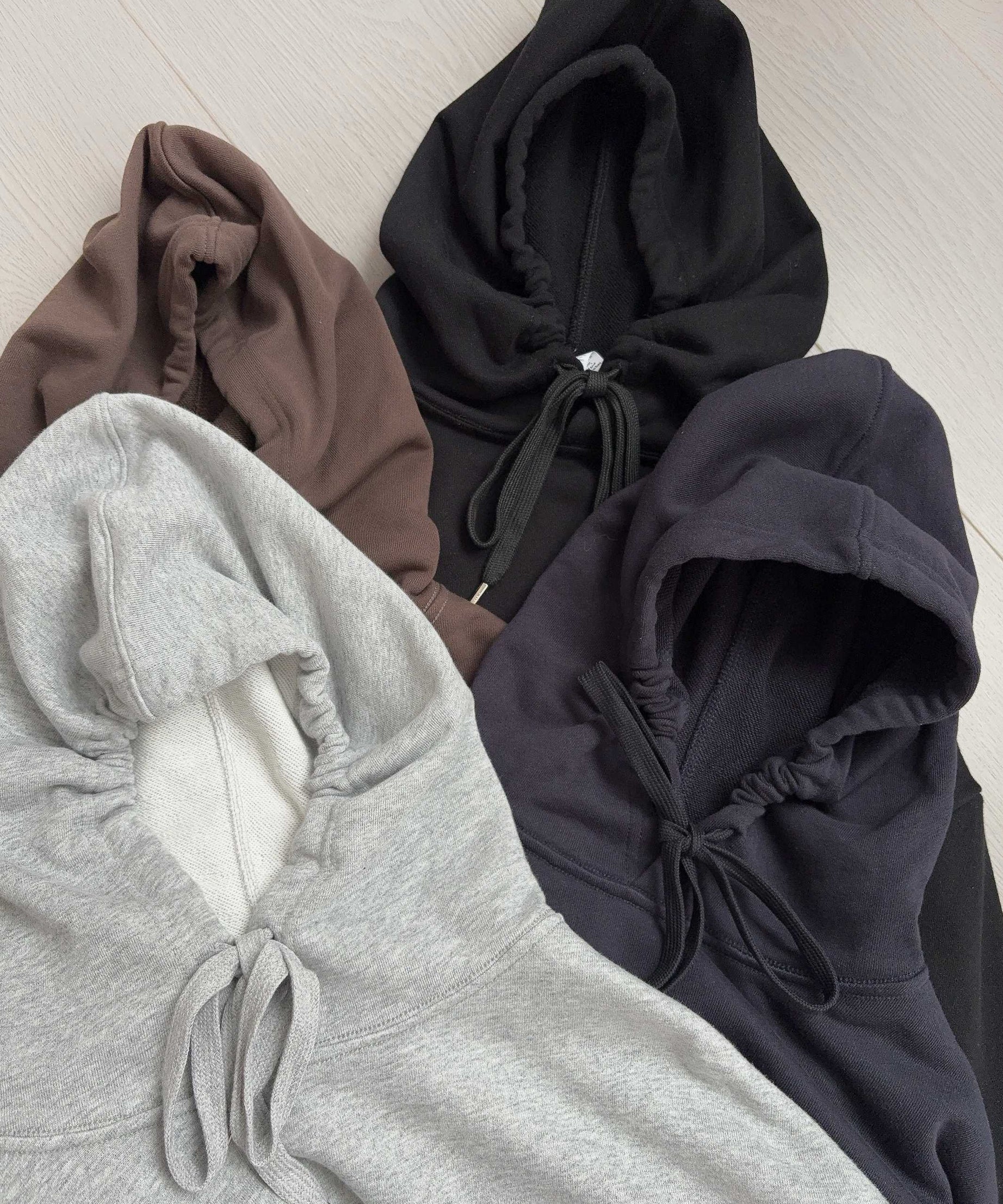 A L O Hoodies
