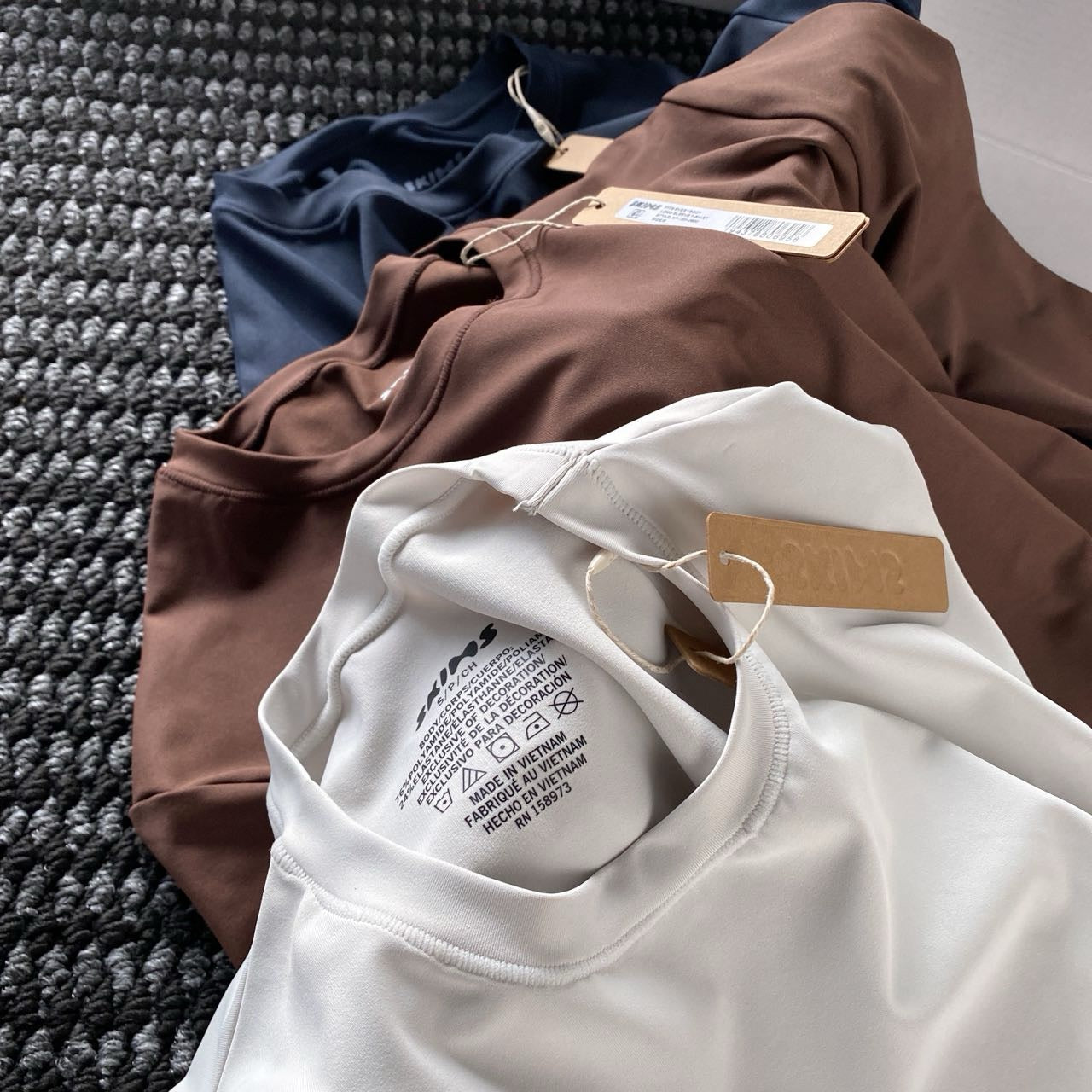 Skim Long Sleeve Tops