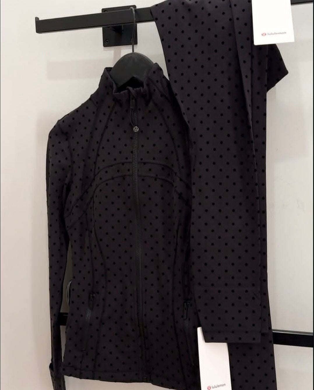 Polka Full Set - Black
